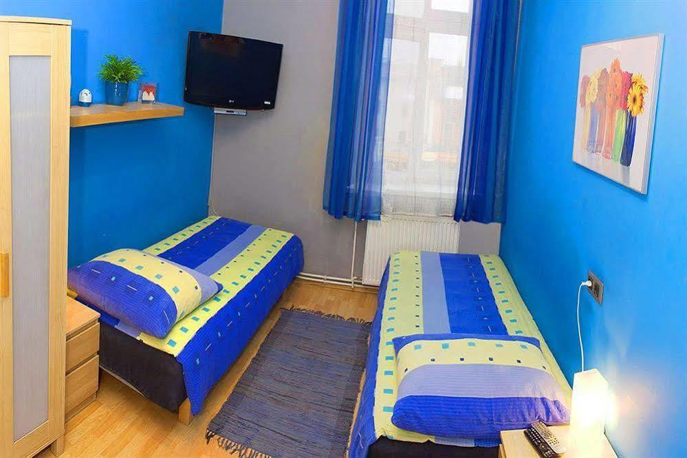Rainbow Apartments 3 Cracovia Esterno foto